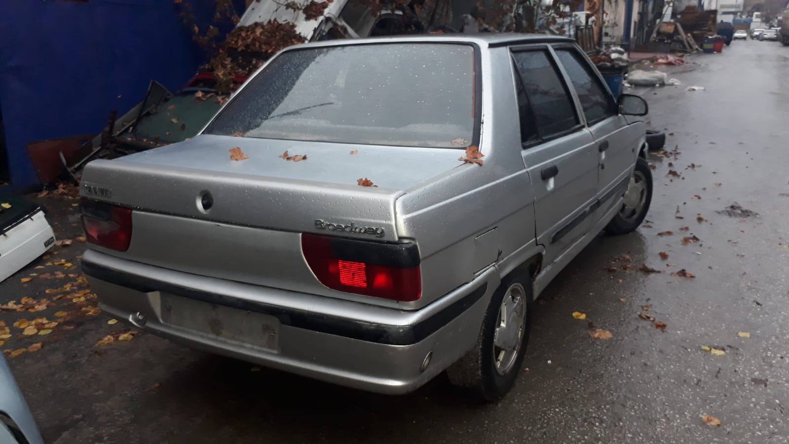 RENAULT 9 ÇIKMA YEDEK PARÇA OTO EFELER